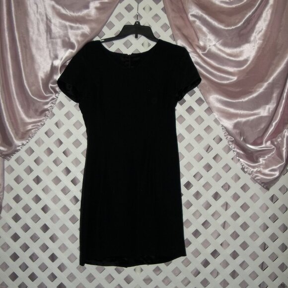 YL Dress Size 8P - Picture 1 of 6